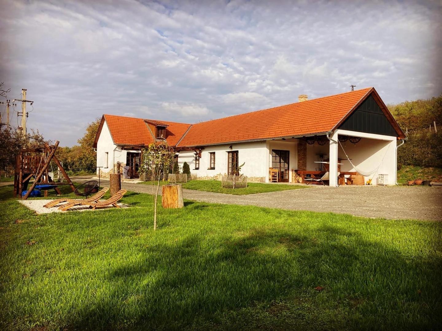 Pécsvárad Kishosszuret Vendeghaz酒店 外观 照片